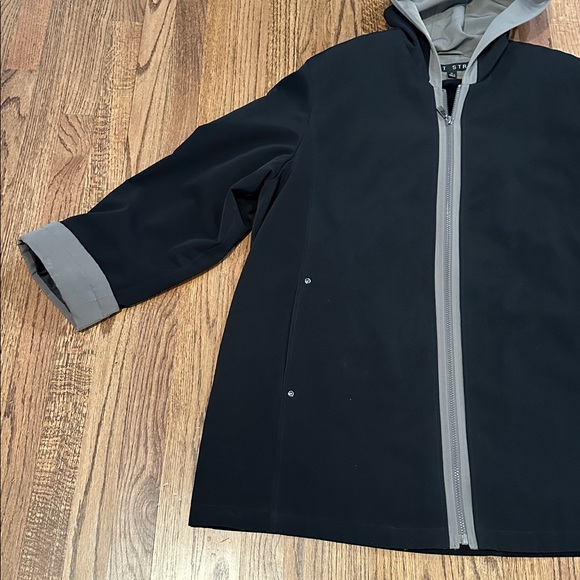 Women’s Fleet Street- Black Hooded Coat. Size XL - Picture 2 of 10